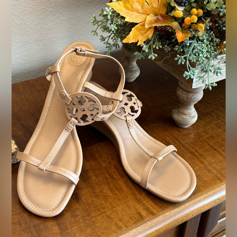 Tory Burch Miller 60MM Wedge  Sandals - Nude Size 11 NWOT